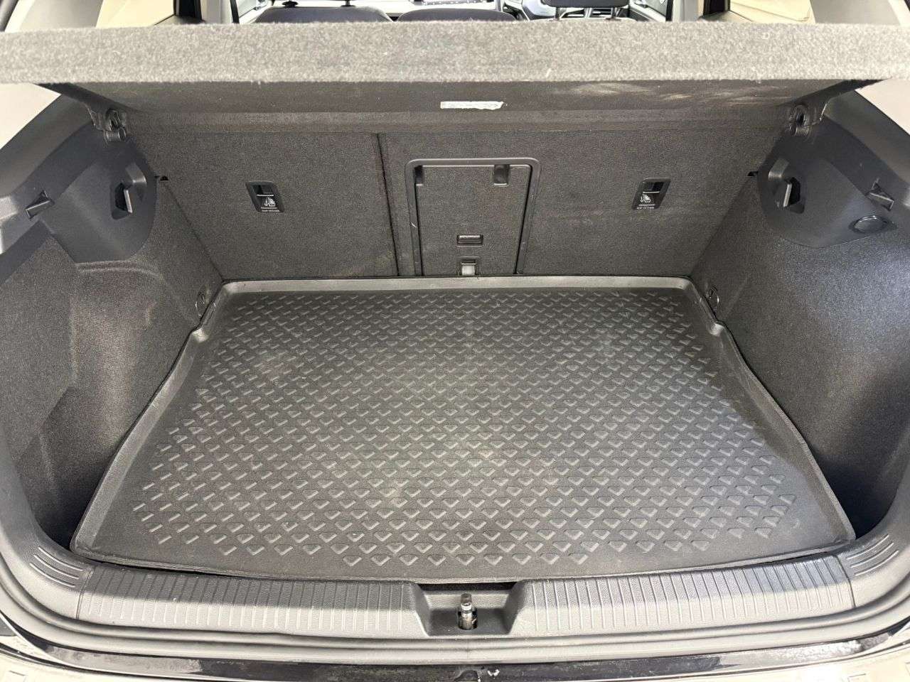 2021 VOLKSWAGEN GOLF 2021 VOLKSWAGEN GOLF
