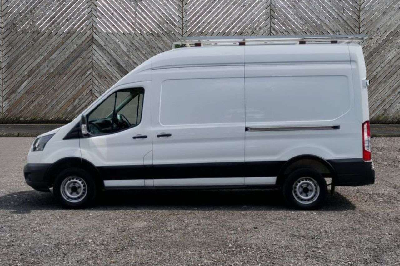 A 2018 FORD TRANSIT 350 L3 H3 P/V A 2018 FORD TRANSIT 350 L3 H3 P/V