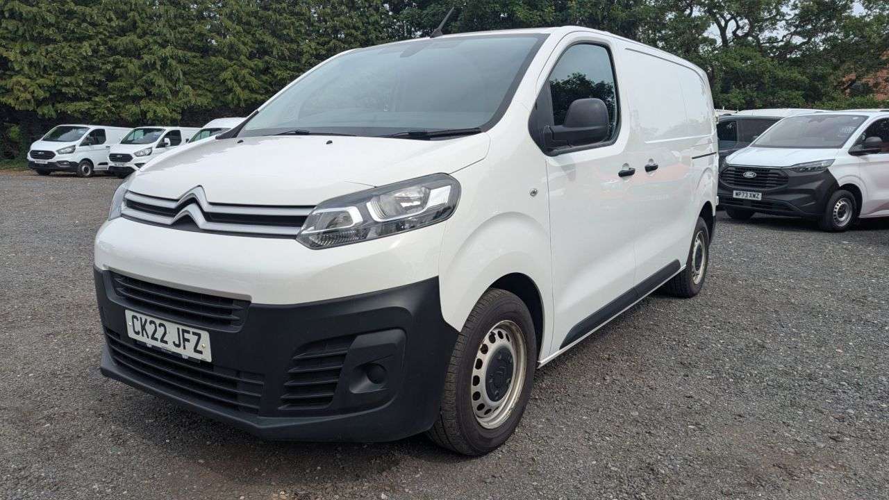 A 2022 CITROEN DISPATCH Enterprise Pro M 145 Blue Hdi PS 2.0 Ltr 1400 KG FREE 3 YEAR WARRANTY COVER A 2022 CITROEN DISPATCH Enterprise Pro M 145 Blue Hdi PS 2.0 Ltr 1400 KG FREE 3 YEAR WARRANTY COVER