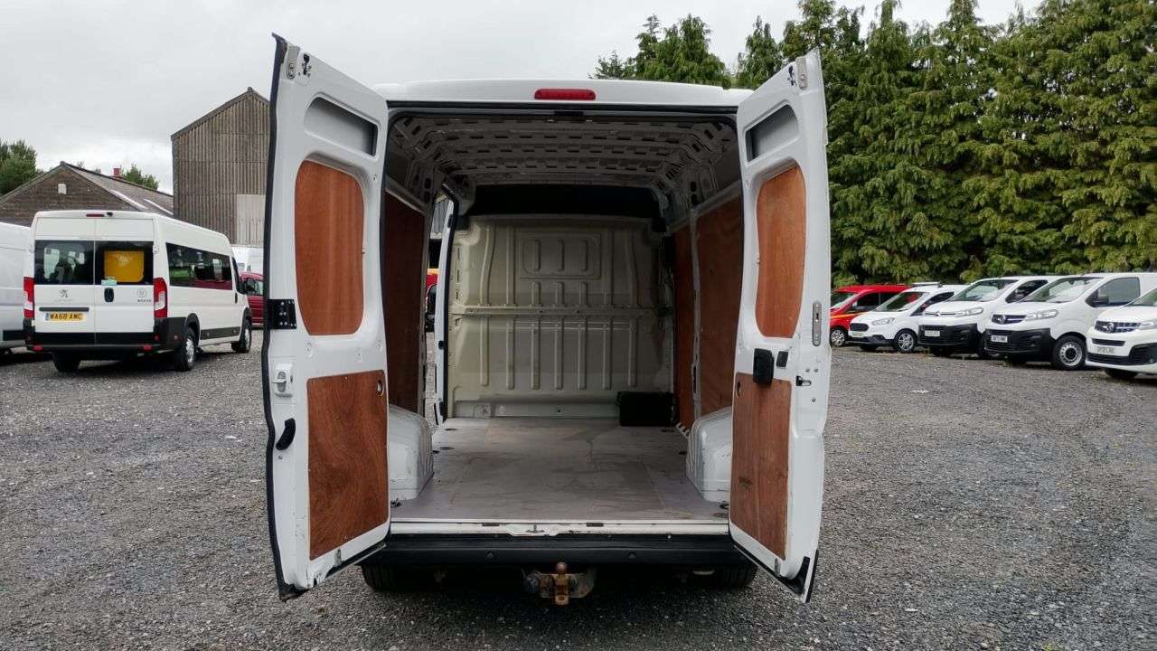 A 2022 PEUGEOT BOXER L3 H2 Professional HDI 140 PS LWB HIGH ROOF With Air Conditioning, Electric A 2022 PEUGEOT BOXER L3 H2 Professional HDI 140 PS LWB HIGH ROOF With Air Conditioning, Electric