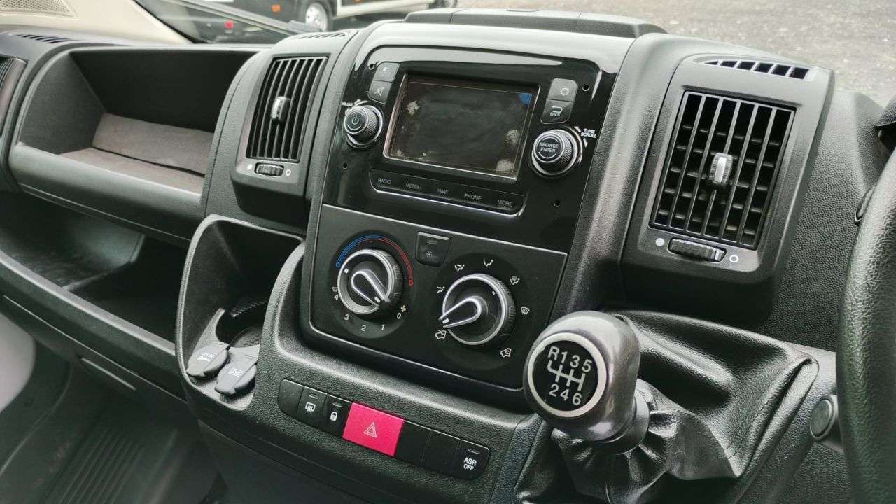 A 2022 PEUGEOT BOXER L3 H2 Professional HDI 140 PS LWB HIGH ROOF With Air Conditioning, Electric A 2022 PEUGEOT BOXER L3 H2 Professional HDI 140 PS LWB HIGH ROOF With Air Conditioning, Electric