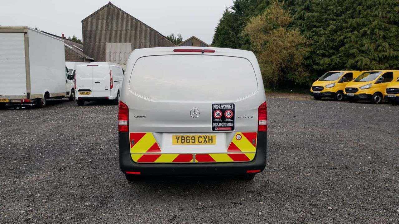 A 2019 MERCEDES-BENZ VITO L2 110 CDI Pure LWB / Long Premium With Air Conditioning, Electric Windows, A 2019 MERCEDES-BENZ VITO L2 110 CDI Pure LWB / Long Premium With Air Conditioning, Electric Windows,