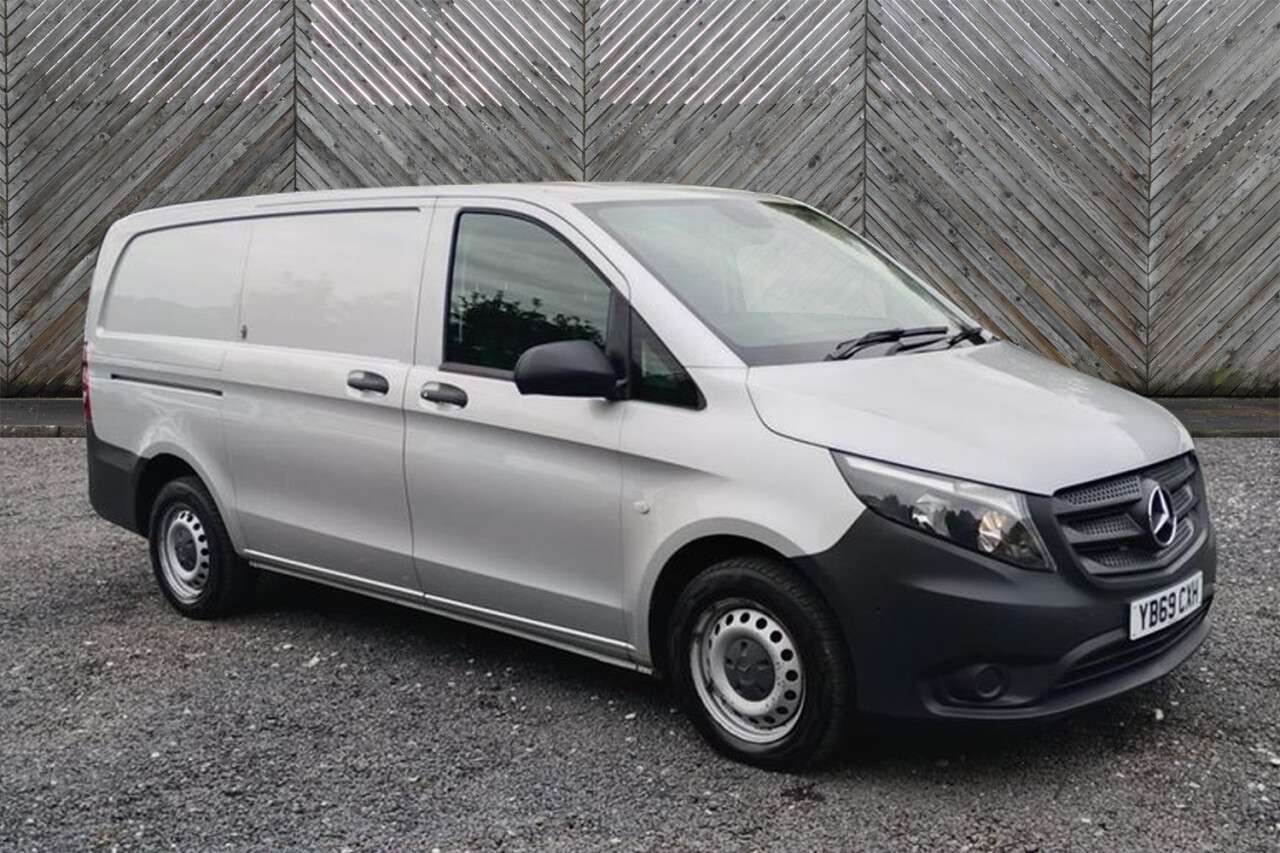 A 2019 MERCEDES-BENZ VITO L2 110 CDI Pure LWB / FREE 3 YEAR WARRANTY COVER ON THIS VAN Long Premium W A 2019 MERCEDES-BENZ VITO L2 110 CDI Pure LWB / FREE 3 YEAR WARRANTY COVER ON THIS VAN Long Premium W