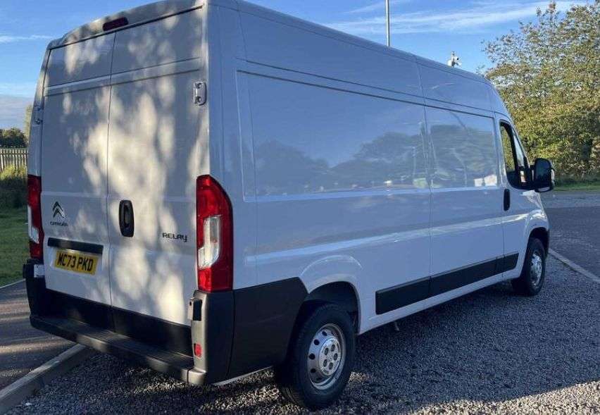 A 2023 CITROEN RELAY L3 H2 Enterprise Edition Blue Hdi 140 PS LWB High Roof With Ar Conditioning A 2023 CITROEN RELAY L3 H2 Enterprise Edition Blue Hdi 140 PS LWB High Roof With Ar Conditioning