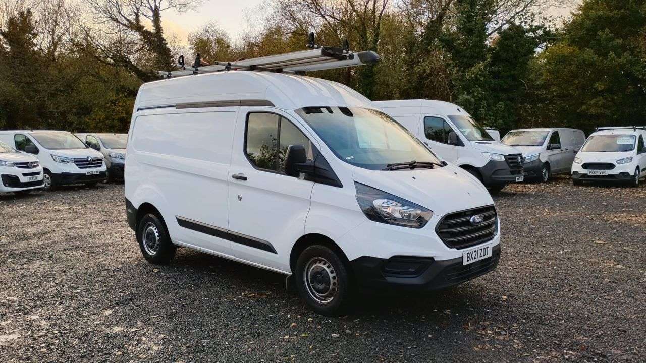 A 2021 FORD TRANSIT CUSTOM L1 H2 Leader Premium TDCI 130 PS High Roof 300 with Air Conditioning, Parki A 2021 FORD TRANSIT CUSTOM L1 H2 Leader Premium TDCI 130 PS High Roof 300 with Air Conditioning, Parki