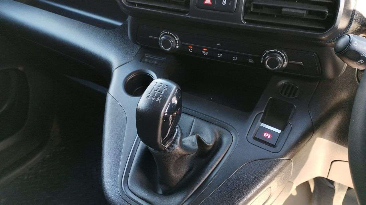 2020 PEUGEOT PARTNER 2020 PEUGEOT PARTNER