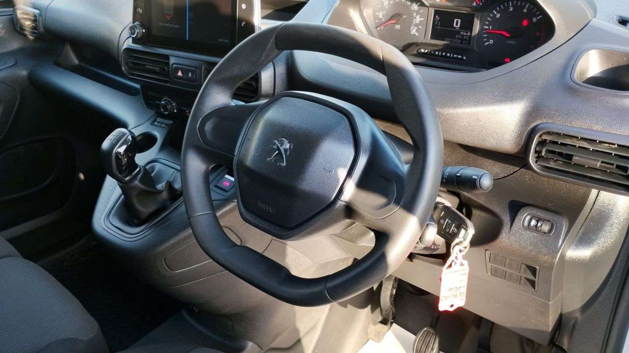 2020 PEUGEOT PARTNER 2020 PEUGEOT PARTNER