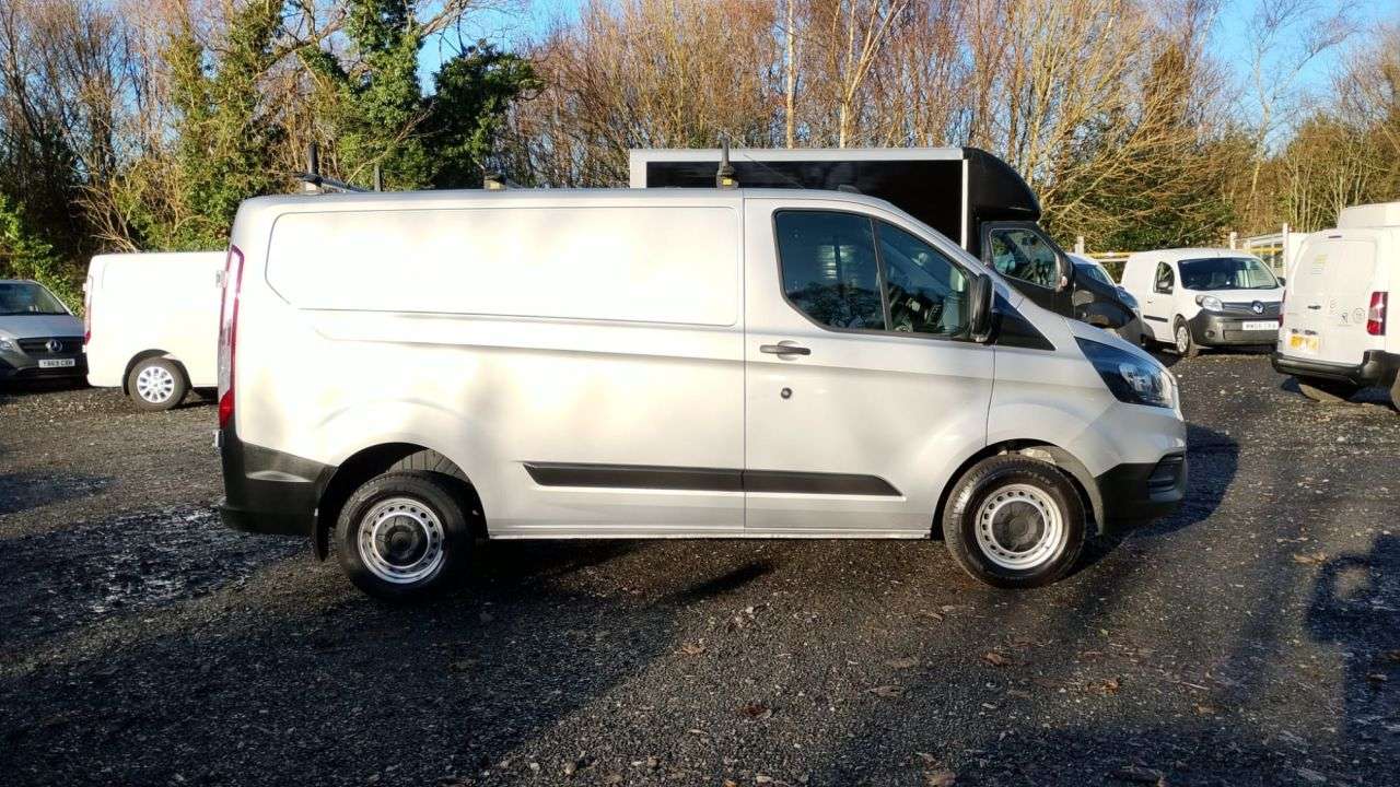 A 2021 FORD TRANSIT CUSTOM L1 H1 Leader Premium TDCI 105 ps SWB With Air Conditioning, Sat Nav , Roof A 2021 FORD TRANSIT CUSTOM L1 H1 Leader Premium TDCI 105 ps SWB With Air Conditioning, Sat Nav , Roof
