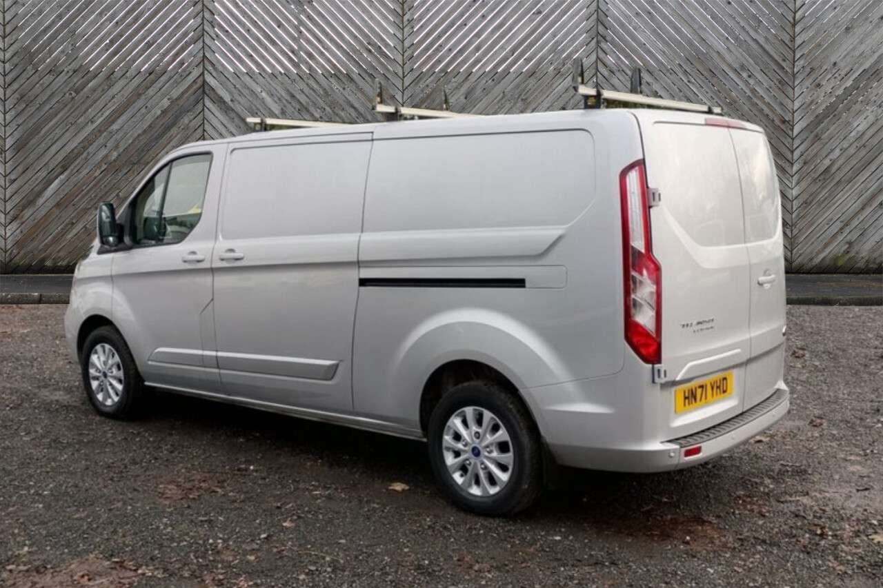 A 2021 FORD TRANSIT CUSTOM L2 H1 Limited Tdci 130 PS LWB 300 FREE 3 YEAR WARRANTY COVER WITH THIS VAN A 2021 FORD TRANSIT CUSTOM L2 H1 Limited Tdci 130 PS LWB 300 FREE 3 YEAR WARRANTY COVER WITH THIS VAN