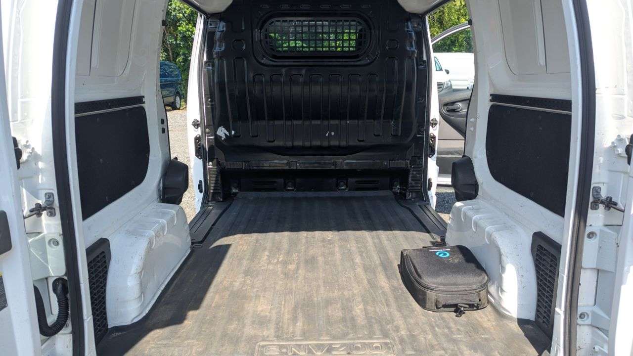 2015 NISSAN E-NV200 2015 NISSAN E-NV200