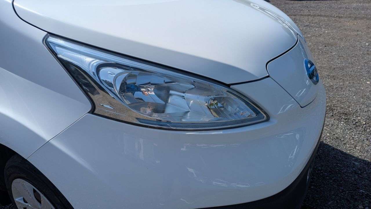 2015 NISSAN E-NV200 2015 NISSAN E-NV200