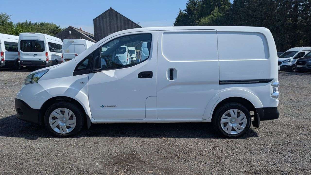 2015 NISSAN E-NV200 2015 NISSAN E-NV200