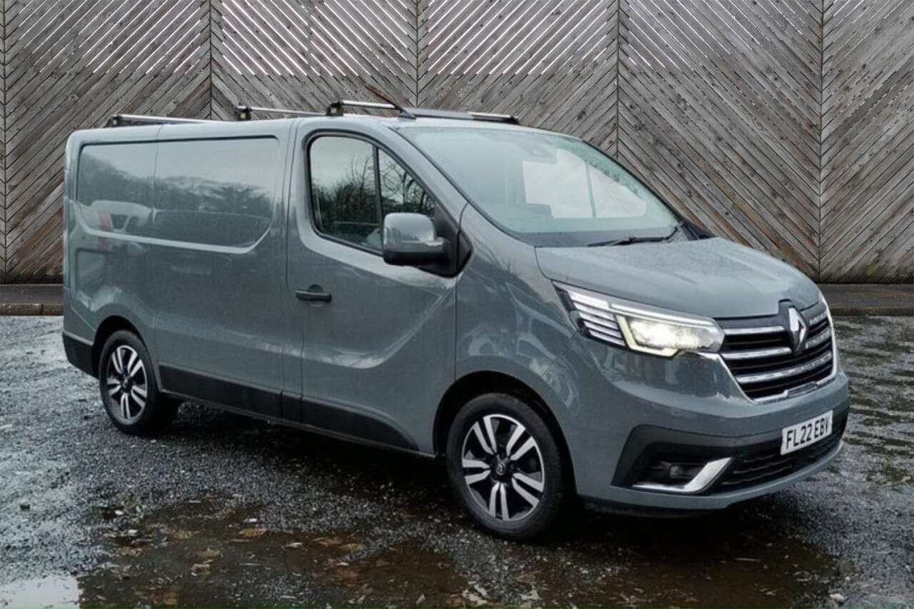A 2022 RENAULT TRAFIC L1 H1 Sport + DCI 150 PS SWB Sport Plus Model FREE 3 YEAR WARRANTY COVER WI A 2022 RENAULT TRAFIC L1 H1 Sport + DCI 150 PS SWB Sport Plus Model FREE 3 YEAR WARRANTY COVER WI