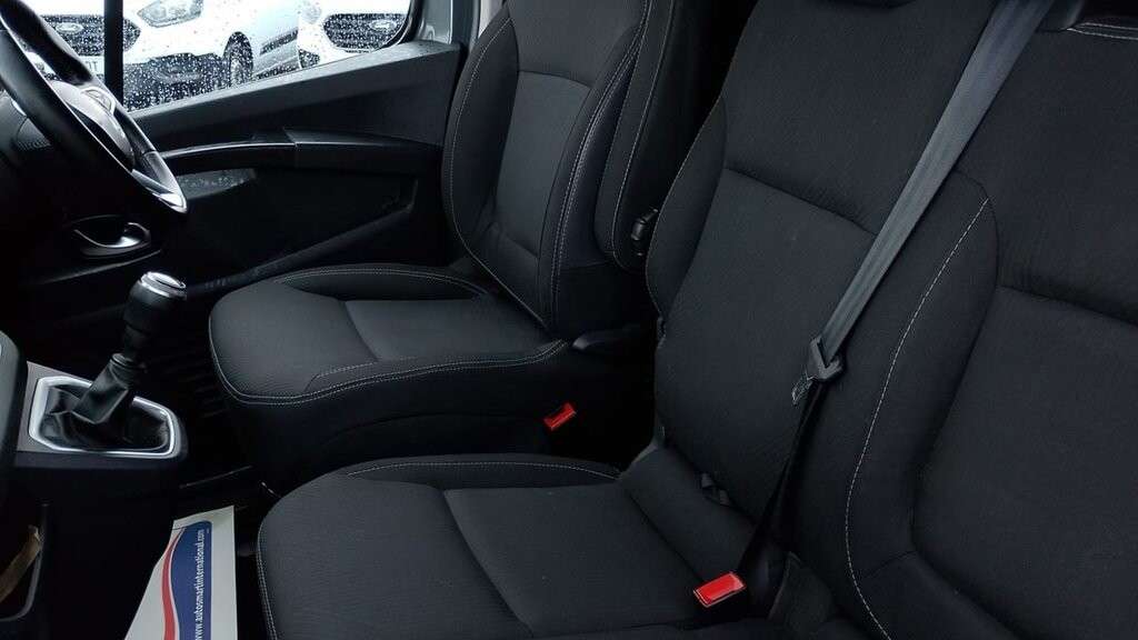 2022 RENAULT TRAFIC 2022 RENAULT TRAFIC