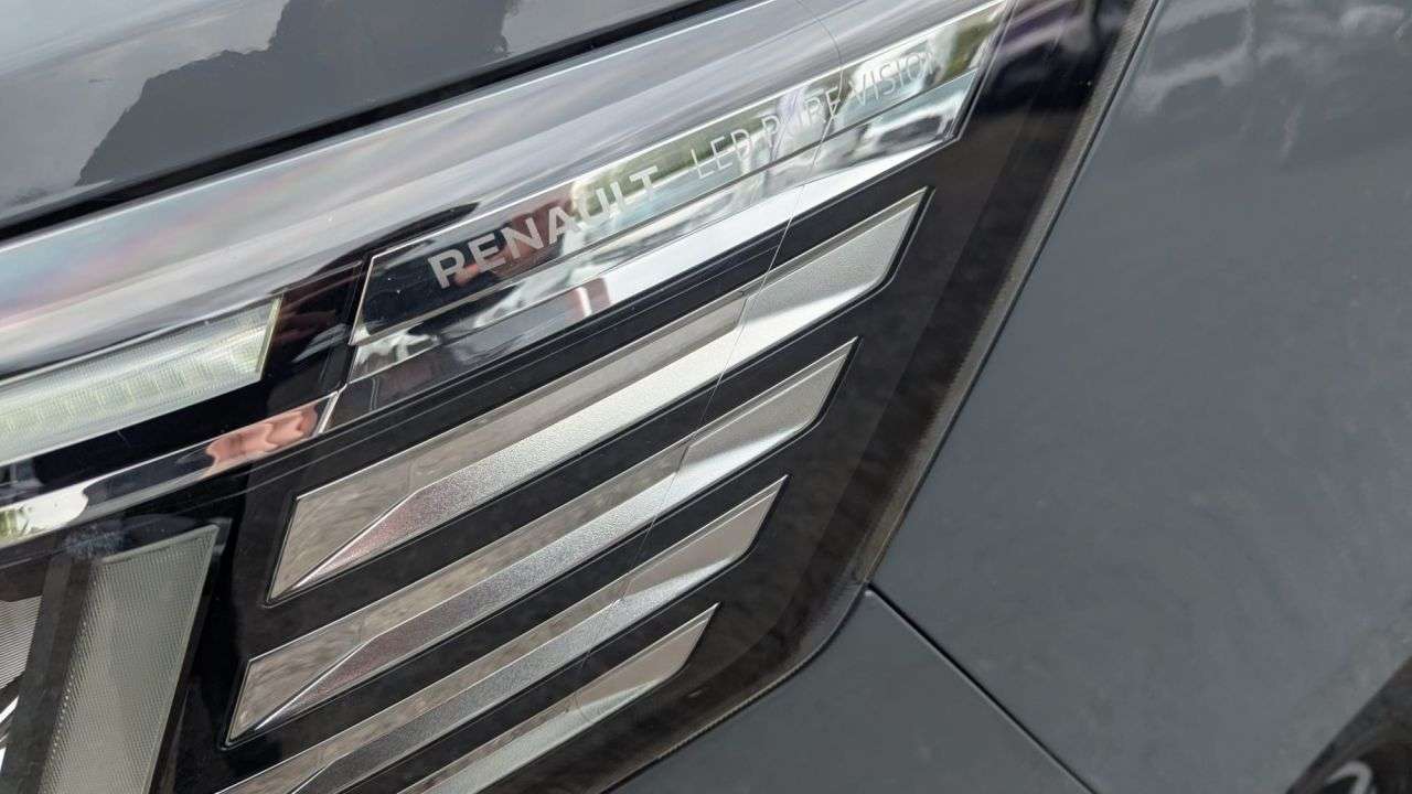 2022 RENAULT TRAFIC 2022 RENAULT TRAFIC