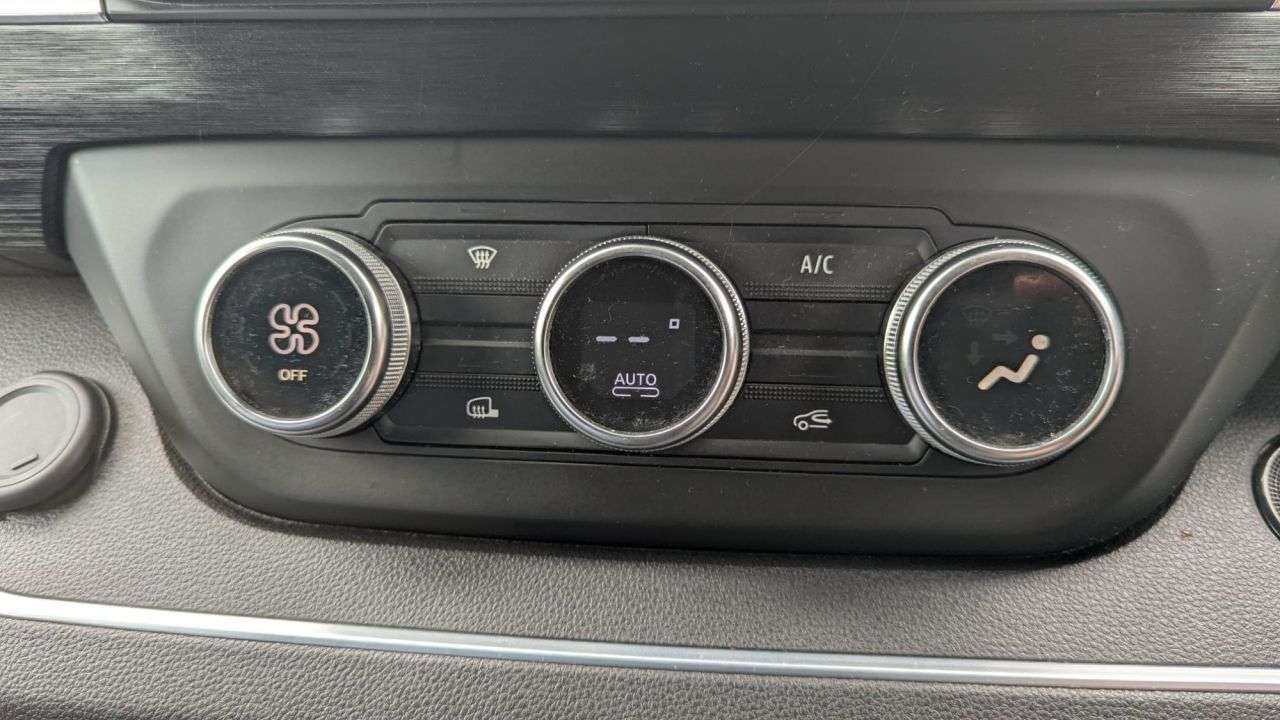 2022 RENAULT TRAFIC 2022 RENAULT TRAFIC
