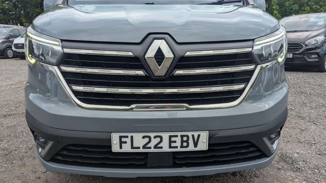 2022 RENAULT TRAFIC 2022 RENAULT TRAFIC