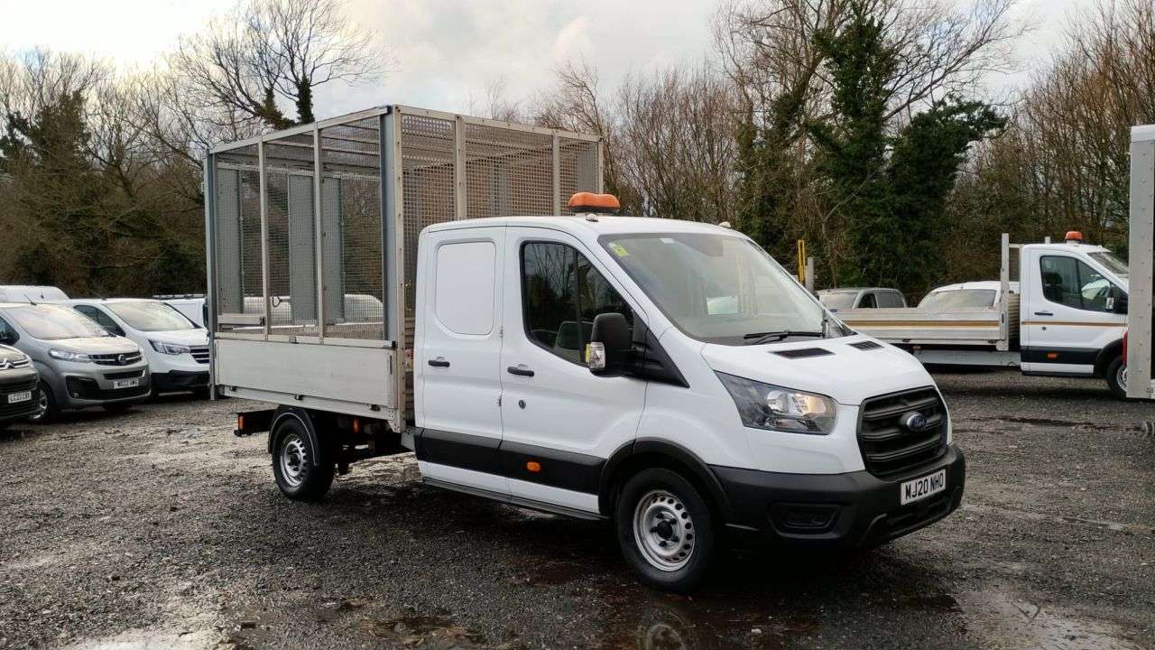 A 2020 FORD TRANSIT Tipper Crew Cab Caged Tdci 130 ps With Rear Seats removed for secure tool s A 2020 FORD TRANSIT Tipper Crew Cab Caged Tdci 130 ps With Rear Seats removed for secure tool s