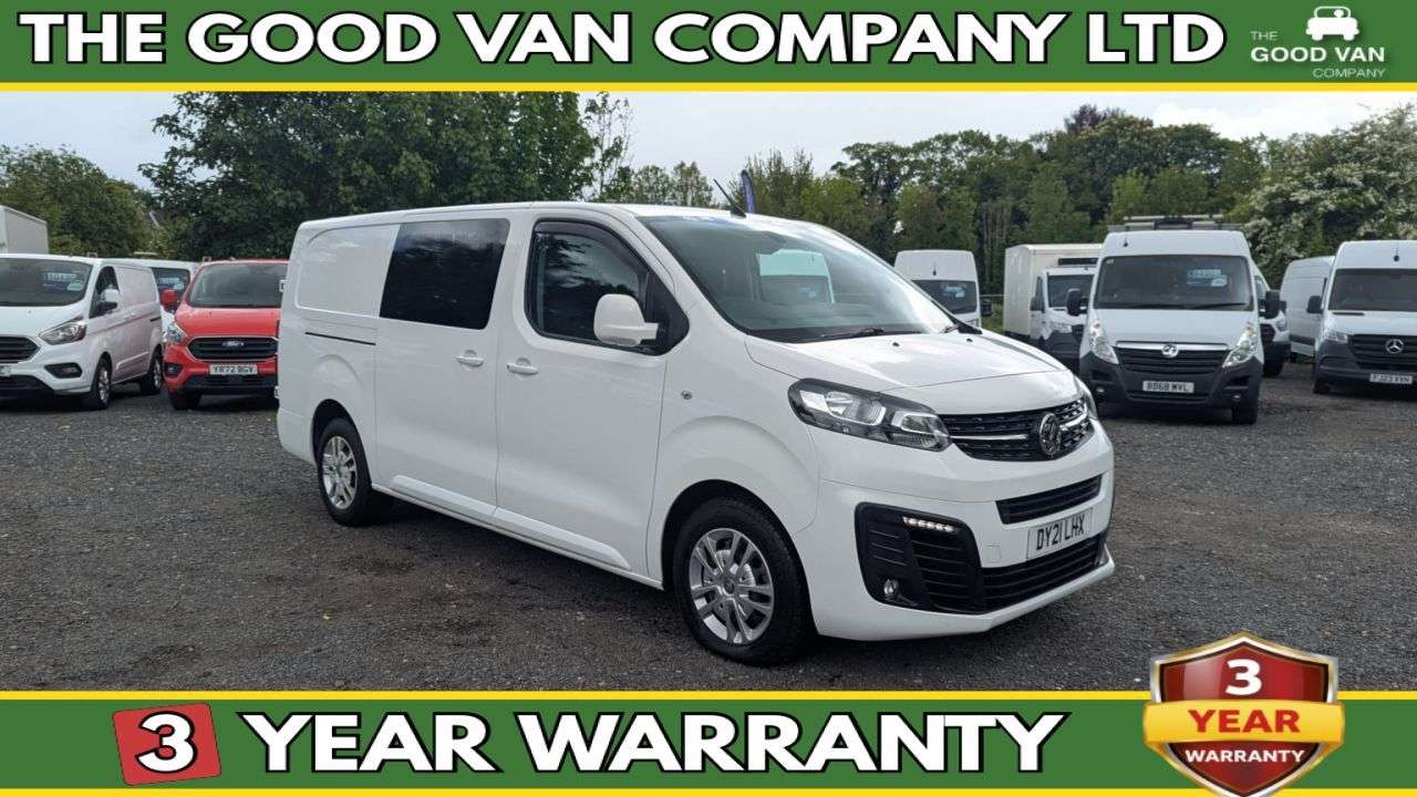 A 2021 VAUXHALL VIVARO Crew Van L2 Turbo D 120 PS Sportive LWB 3100 2.0 LTR Double Cab 6 SEAT FREE A 2021 VAUXHALL VIVARO Crew Van L2 Turbo D 120 PS Sportive LWB 3100 2.0 LTR Double Cab 6 SEAT FREE