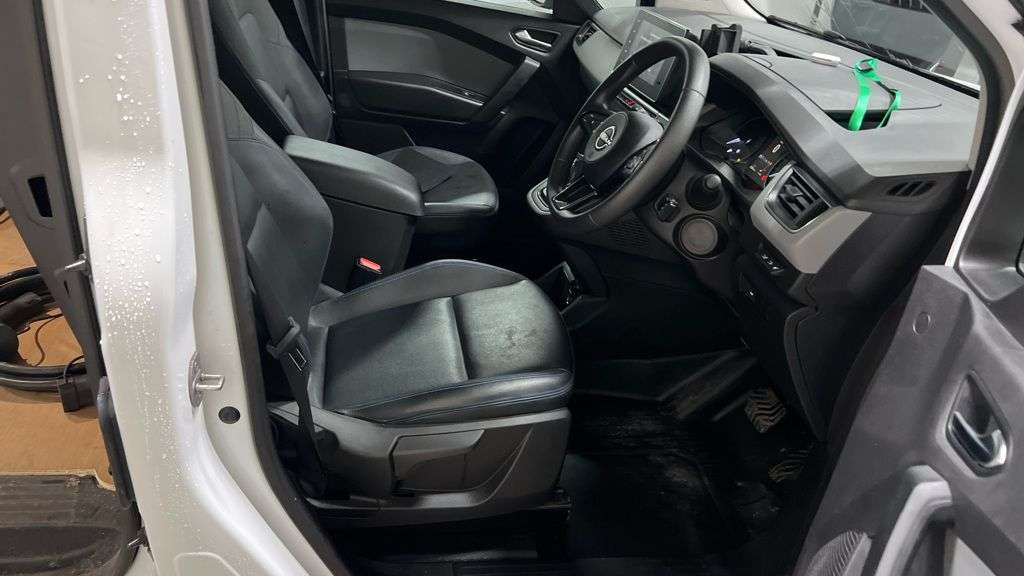 A 2023 NISSAN TOWNSTAR Tekna Panel Van 6dr Electric Auto L1 (122 ps) 45 KWH AVAILABLE NOW: EXCEPTI A 2023 NISSAN TOWNSTAR Tekna Panel Van 6dr Electric Auto L1 (122 ps) 45 KWH AVAILABLE NOW: EXCEPTI