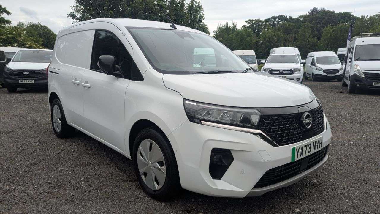 A 2023 NISSAN TOWNSTAR Tekna Panel Van 6dr Electric Auto L1 (122 ps) 45 KWH AVAILABLE NOW: FREE 3 A 2023 NISSAN TOWNSTAR Tekna Panel Van 6dr Electric Auto L1 (122 ps) 45 KWH AVAILABLE NOW: FREE 3