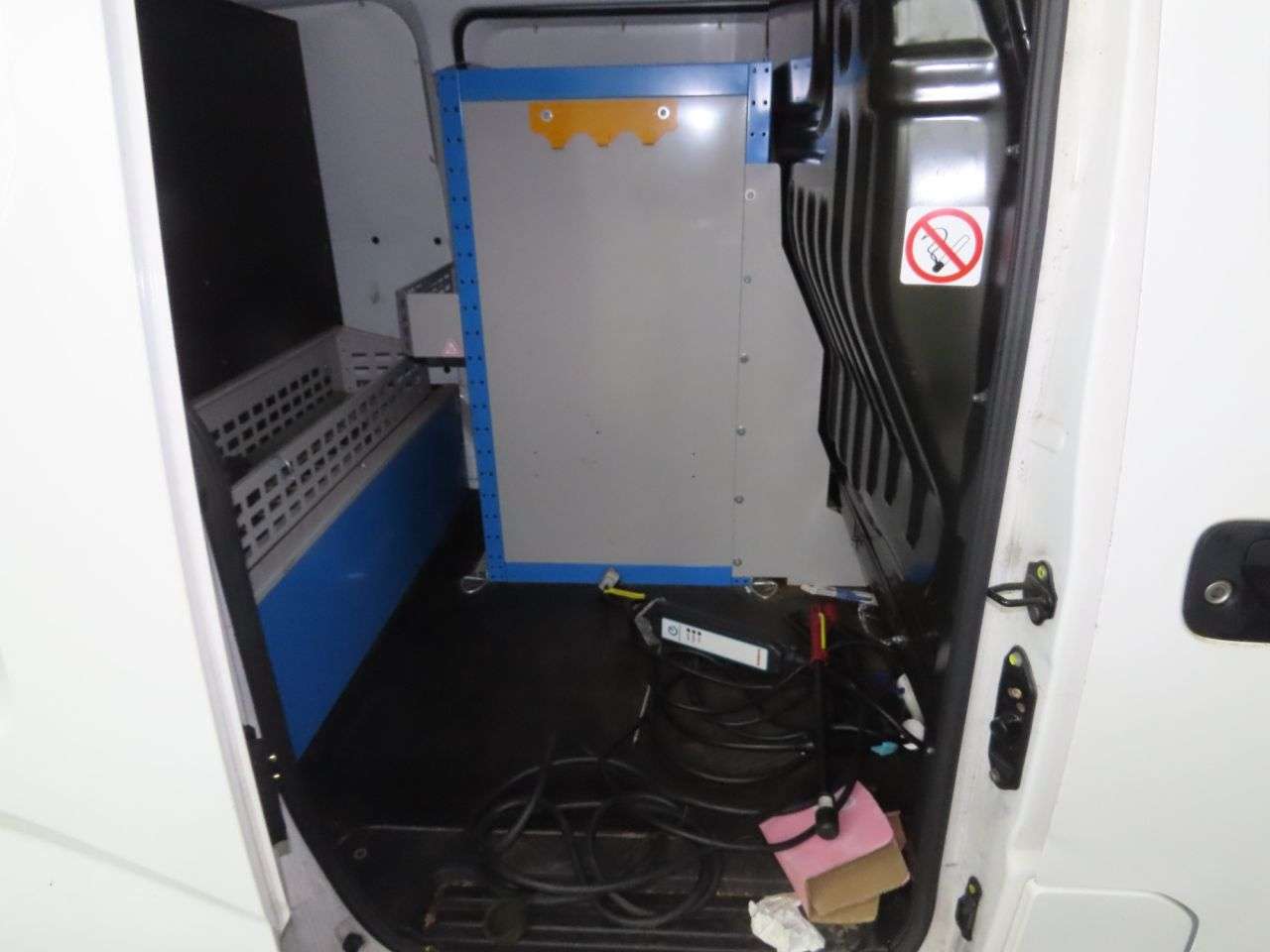 A 2020 NISSAN E-NV200 Tekna Panel Van 40 KWH 5dr Electric Auto SWB (Quick Charge) (109 ps) .Prese A 2020 NISSAN E-NV200 Tekna Panel Van 40 KWH 5dr Electric Auto SWB (Quick Charge) (109 ps) .Prese