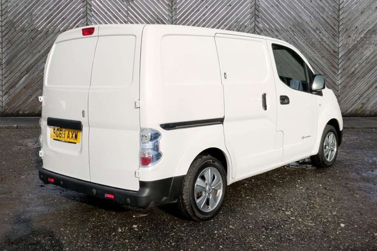 2020 NISSAN E-NV200 2020 NISSAN E-NV200