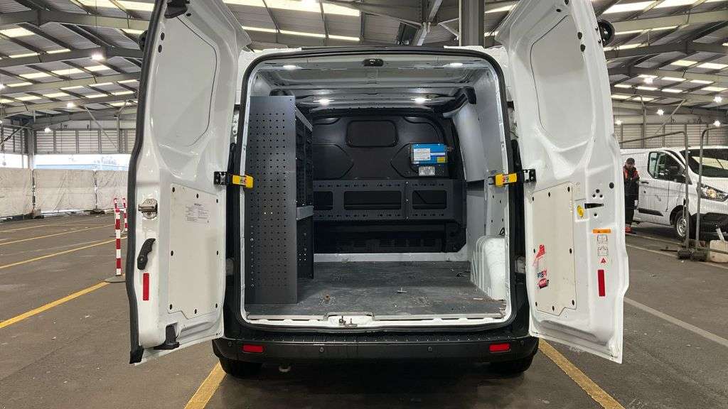 A 2020 FORD TRANSIT CUSTOM Leader L1 H1 SWB Tdci 6 Speed With Air Conditioning, Parking Sensors, Inter A 2020 FORD TRANSIT CUSTOM Leader L1 H1 SWB Tdci 6 Speed With Air Conditioning, Parking Sensors, Inter