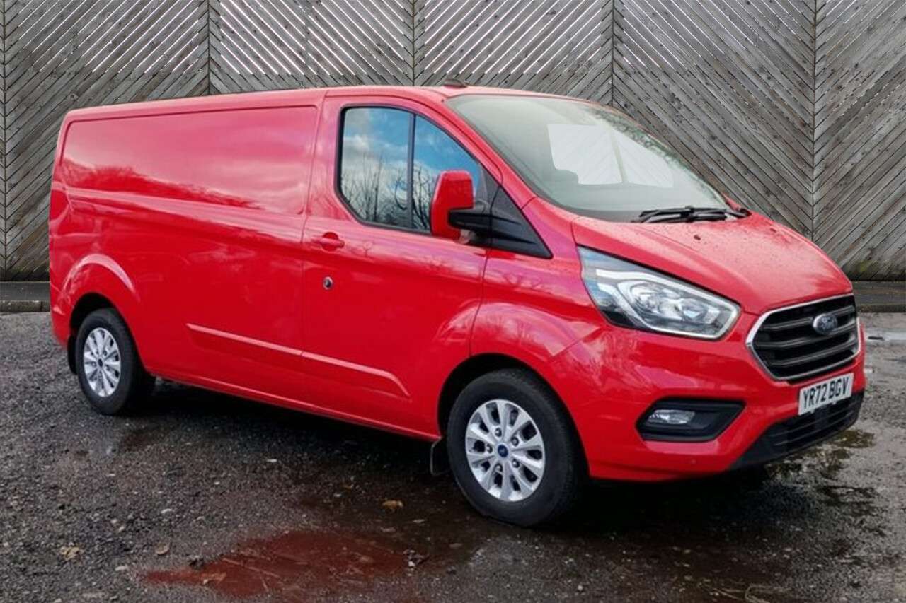 A 2022 FORD TRANSIT CUSTOM L2 H1 Limited Automatic Tdci 130 PS Premium LWB FREE 3 YEAR WARRANTY COVER A 2022 FORD TRANSIT CUSTOM L2 H1 Limited Automatic Tdci 130 PS Premium LWB FREE 3 YEAR WARRANTY COVER
