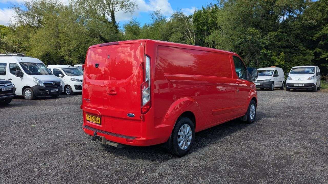 A 2022 FORD TRANSIT CUSTOM L2 H1 Limited Automatic Tdci 130 PS Premium LWB FREE 3 YEAR WARRANTY COVER A 2022 FORD TRANSIT CUSTOM L2 H1 Limited Automatic Tdci 130 PS Premium LWB FREE 3 YEAR WARRANTY COVER