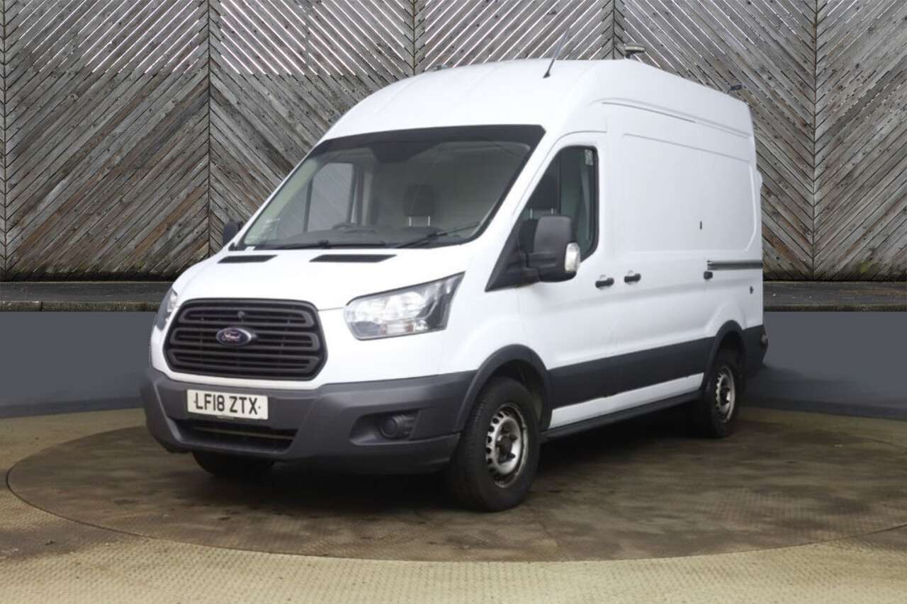 A 2018 FORD TRANSIT L2 H3 TDCI 130 PS MWB High Roof 350 FREE 3 YEAR WARRANTY COVER WITH THIS VA A 2018 FORD TRANSIT L2 H3 TDCI 130 PS MWB High Roof 350 FREE 3 YEAR WARRANTY COVER WITH THIS VA
