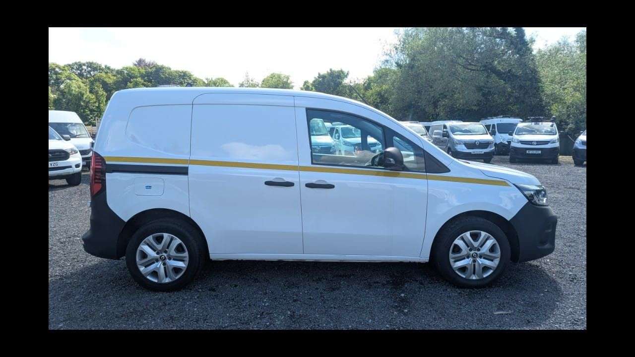A 2023 RENAULT KANGOO ML19 Advance Dci 95 Ps 1.5 dCi Blue ENERGY MWB FREE 3 YEAR WARRANTY COVER O A 2023 RENAULT KANGOO ML19 Advance Dci 95 Ps 1.5 dCi Blue ENERGY MWB FREE 3 YEAR WARRANTY COVER O