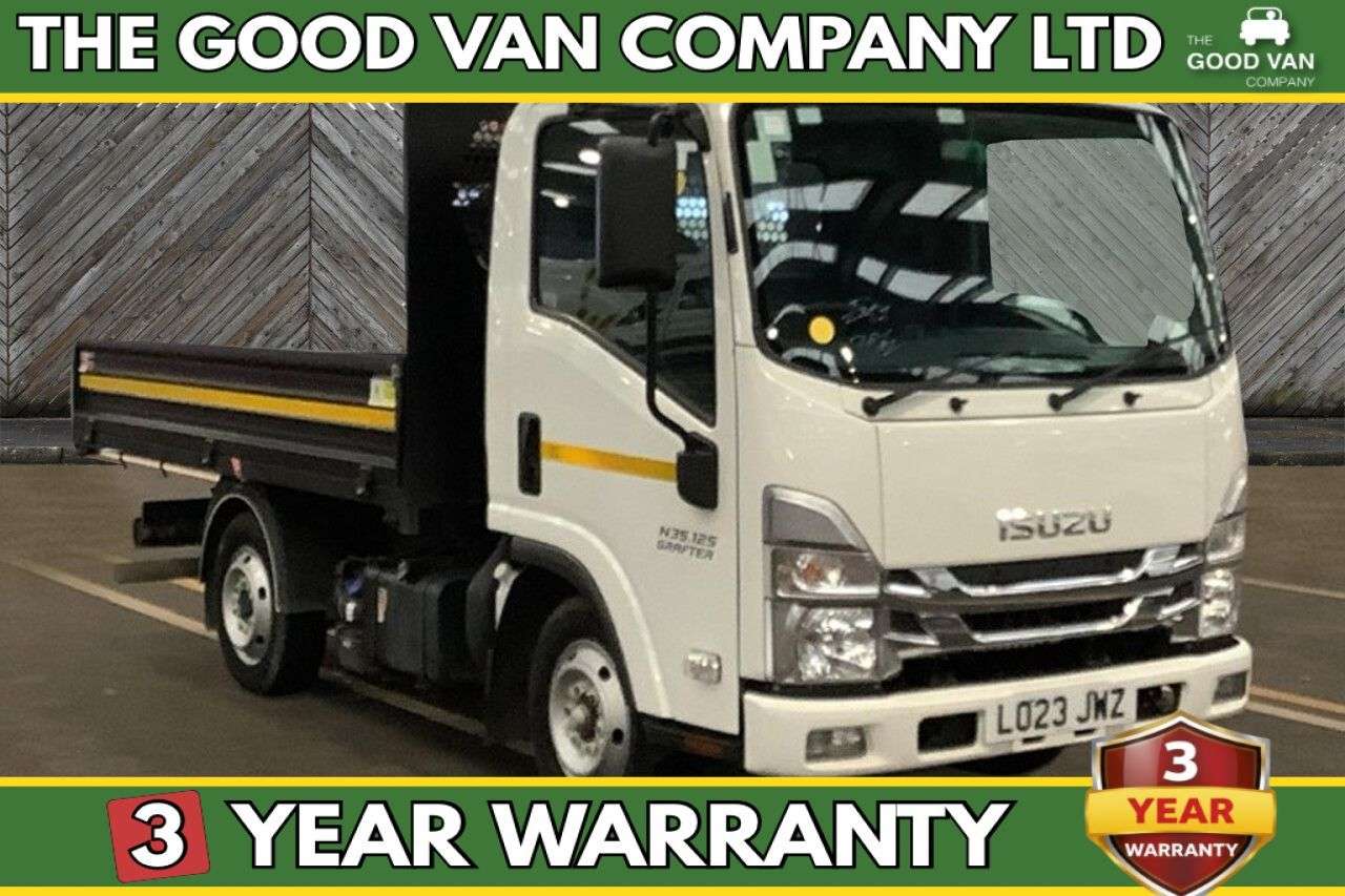 A 2023 ISUZU GRAFTER Tipper N35.125 SE Automatic . 1 Owner from New . Super Rare Auomatic . Low A 2023 ISUZU GRAFTER Tipper N35.125 SE Automatic . 1 Owner from New . Super Rare Auomatic . Low