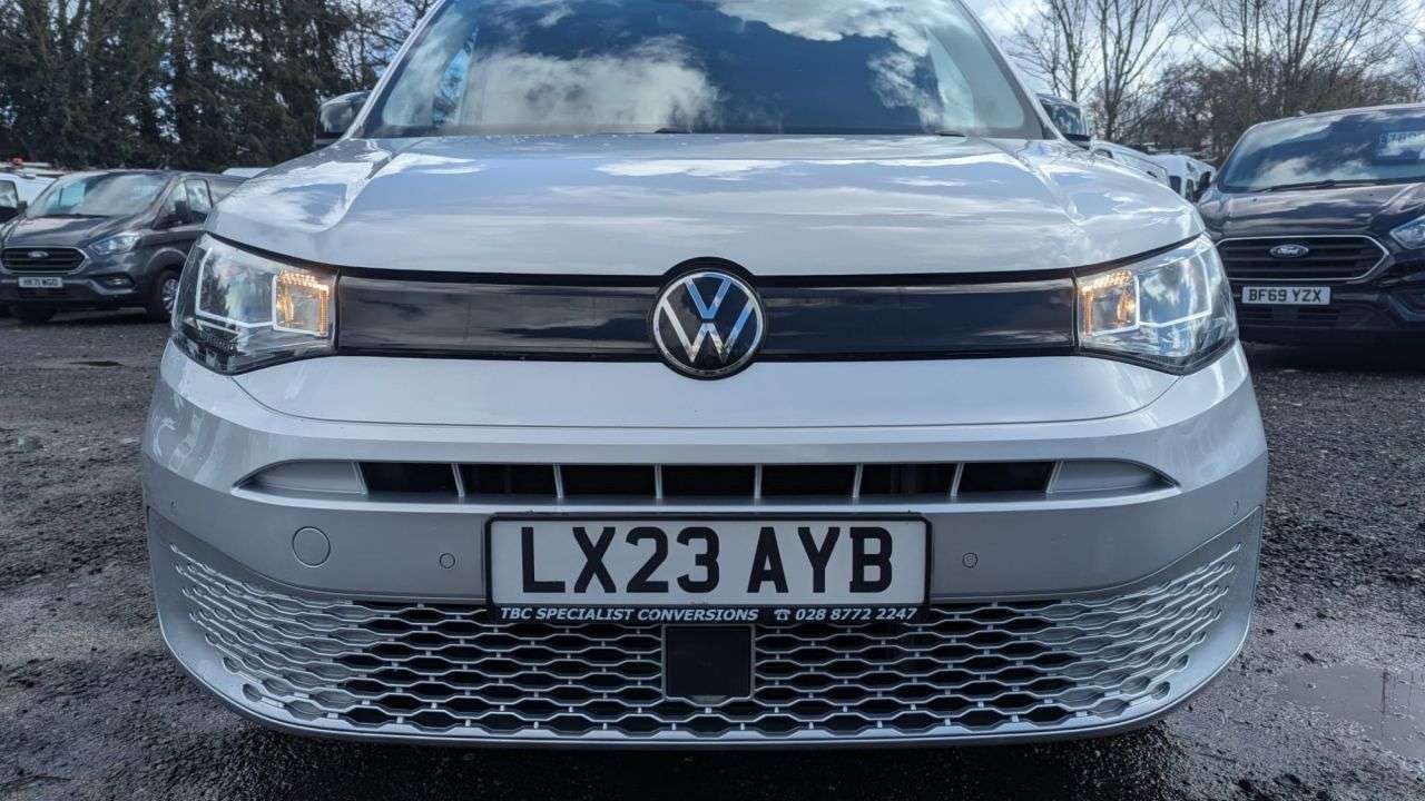 A 2023 VOLKSWAGEN CADDY Commerce Pro 2.0 TDI 102 PS With Air Conditioning, Auto Lights, Alloy Wheel A 2023 VOLKSWAGEN CADDY Commerce Pro 2.0 TDI 102 PS With Air Conditioning, Auto Lights, Alloy Wheel