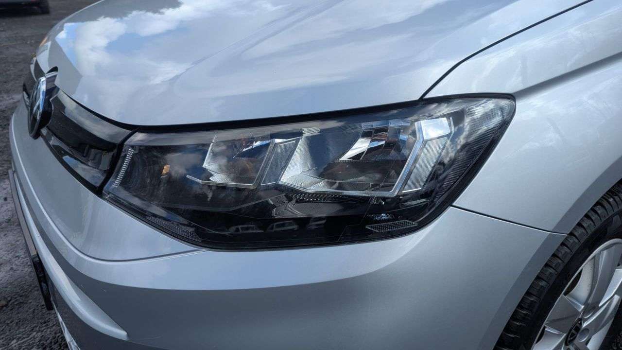 A 2023 VOLKSWAGEN CADDY Commerce Pro 2.0 TDI 102 PS With Air Conditioning, Auto Lights, Alloy Wheel A 2023 VOLKSWAGEN CADDY Commerce Pro 2.0 TDI 102 PS With Air Conditioning, Auto Lights, Alloy Wheel