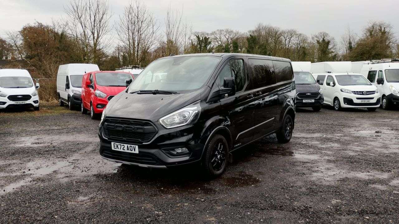A 2023 FORD TRANSIT CUSTOM Crewvan Double Cab Trail L2 H1 Tdci 130 PS LWB 320 With Air Conditioning, F A 2023 FORD TRANSIT CUSTOM Crewvan Double Cab Trail L2 H1 Tdci 130 PS LWB 320 With Air Conditioning, F