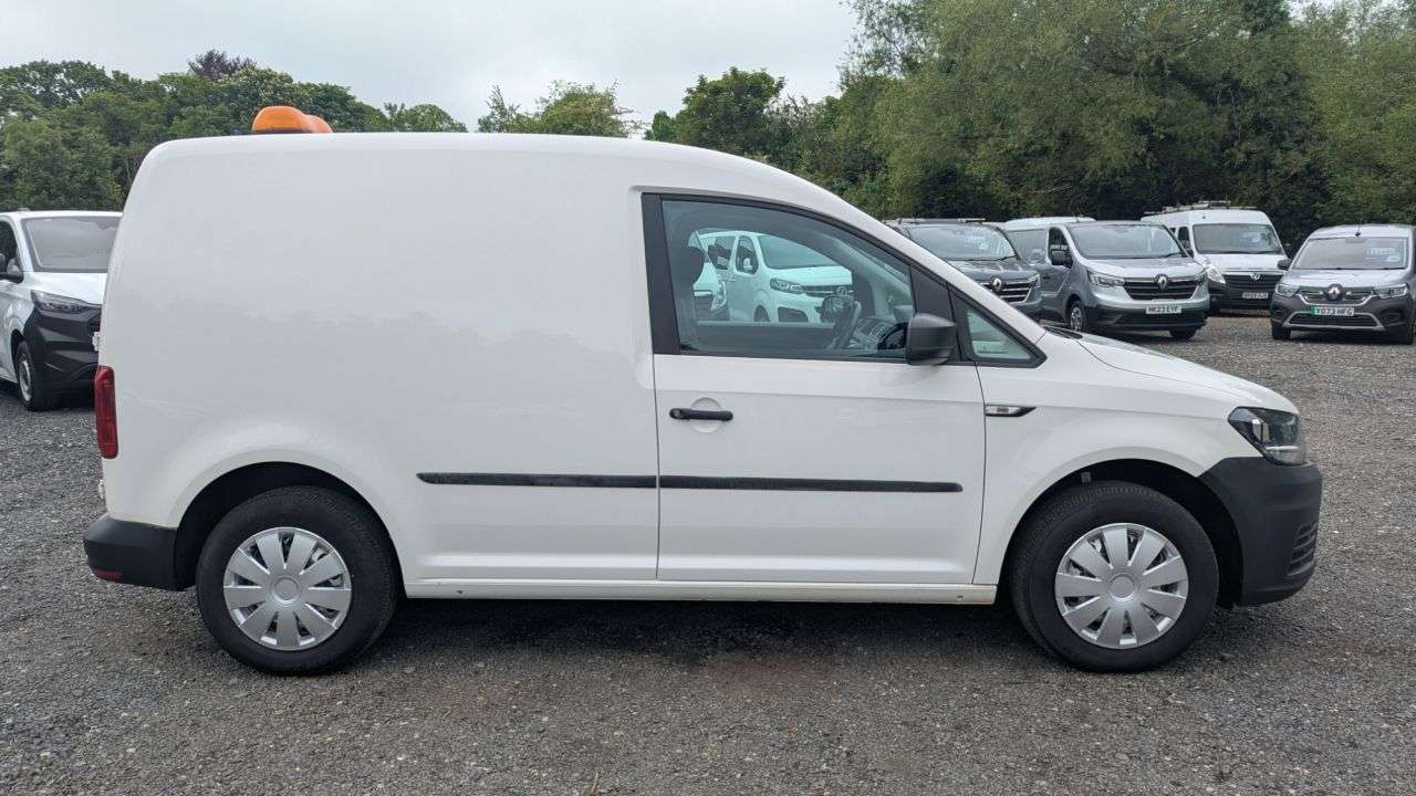 A 2020 VOLKSWAGEN CADDY Startline Tdi 102 PS 2.0 TDI 2.0 Ltr C20 With Electric Windows, Parking Sen A 2020 VOLKSWAGEN CADDY Startline Tdi 102 PS 2.0 TDI 2.0 Ltr C20 With Electric Windows, Parking Sen