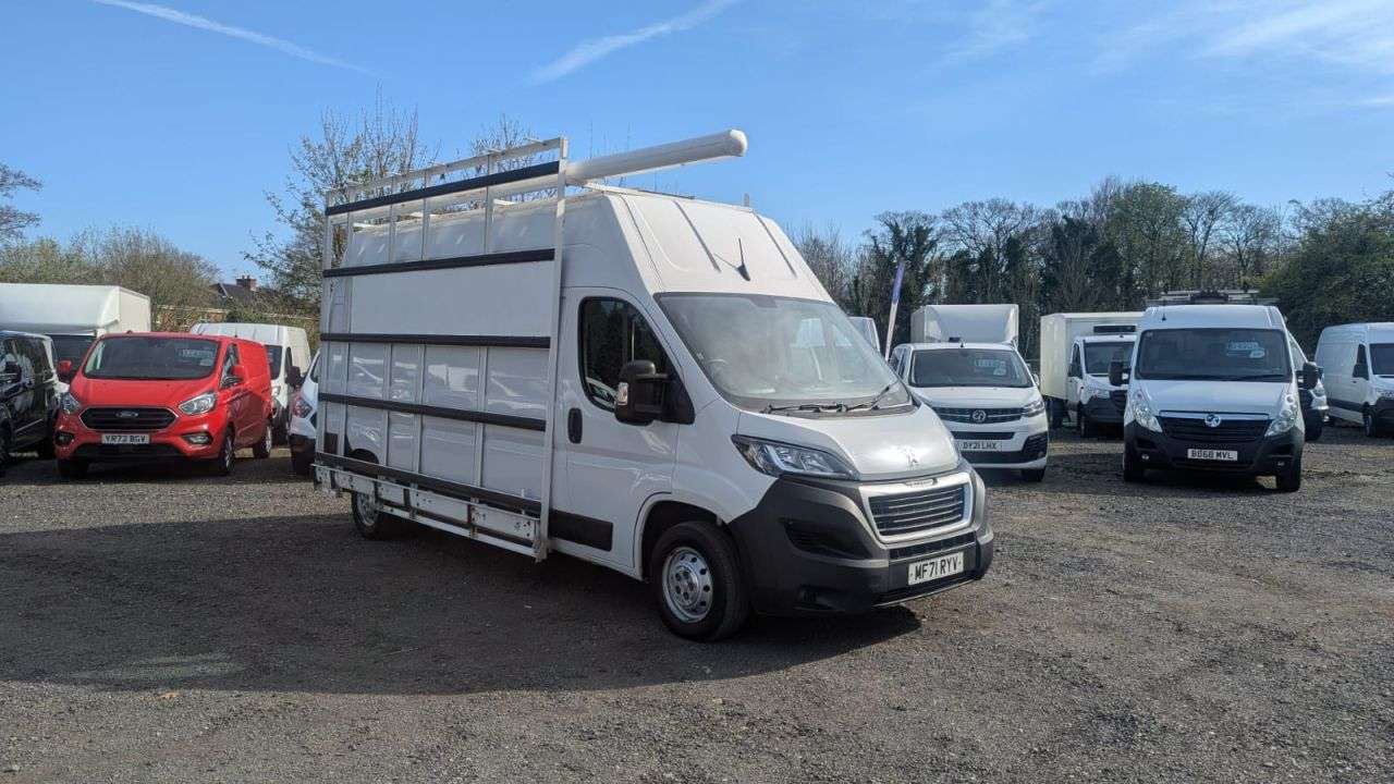 A 2021 PEUGEOT BOXER Glass Carrier / Frail Van L3 H3 Professional 140 PS Blue Hdi 335 With Air C A 2021 PEUGEOT BOXER Glass Carrier / Frail Van L3 H3 Professional 140 PS Blue Hdi 335 With Air C