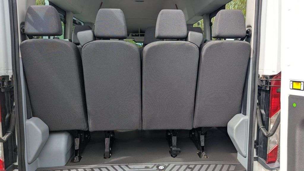 2015 FORD TRANSIT BUS LWB 2015 FORD TRANSIT BUS LWB