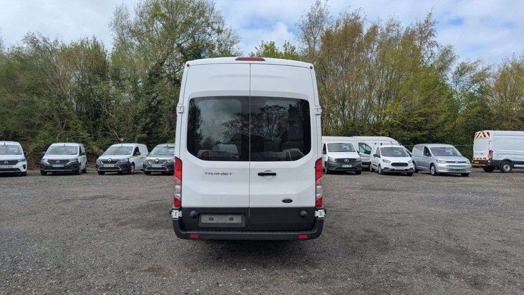 2015 FORD TRANSIT BUS LWB 2015 FORD TRANSIT BUS LWB