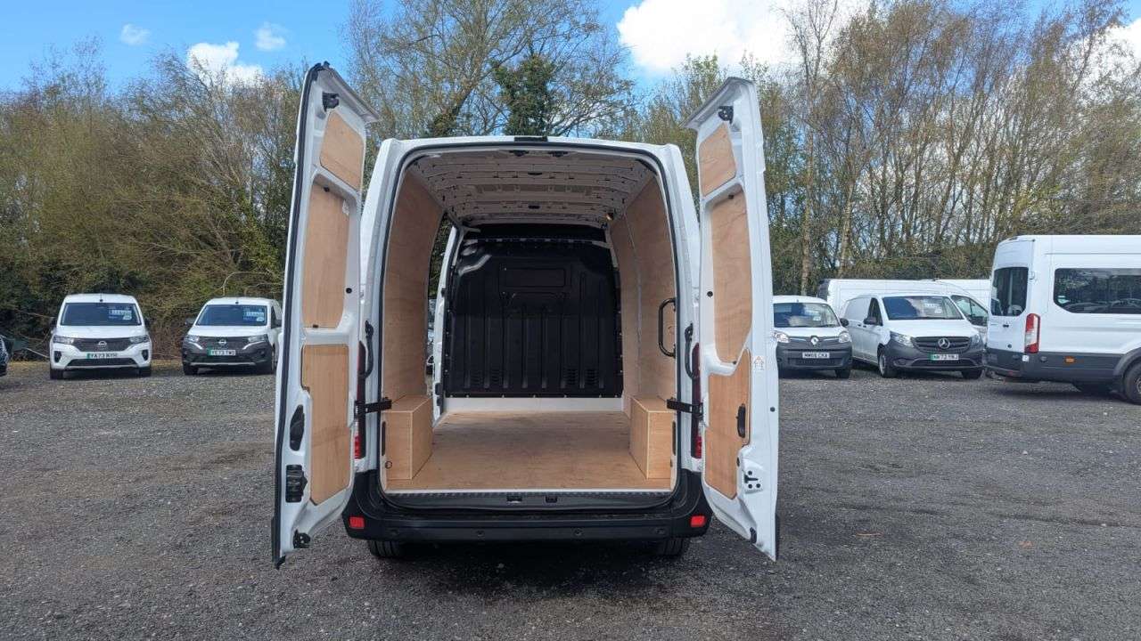 2023 RENAULT MASTER 2023 RENAULT MASTER