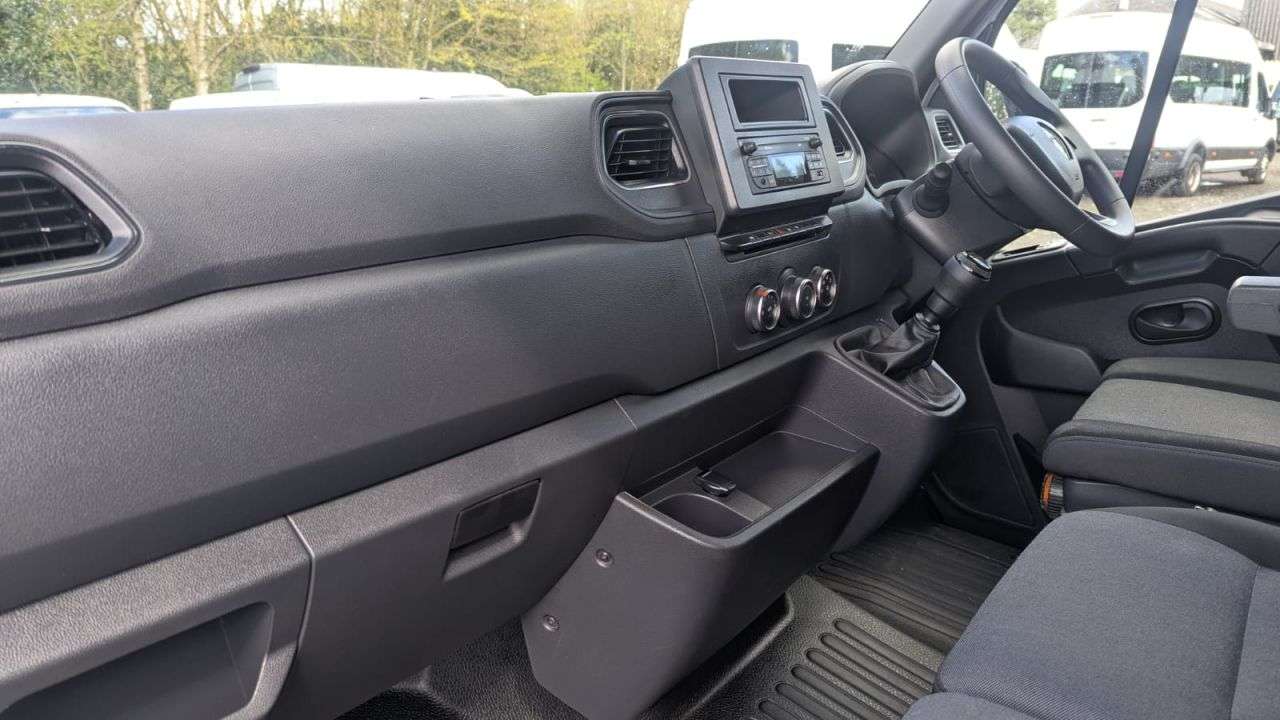 2023 RENAULT MASTER 2023 RENAULT MASTER