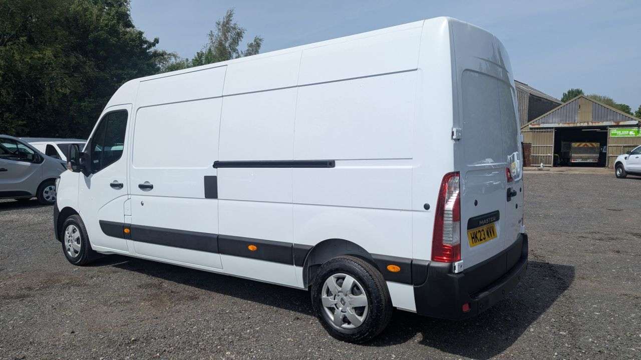 2023 RENAULT MASTER 2023 RENAULT MASTER