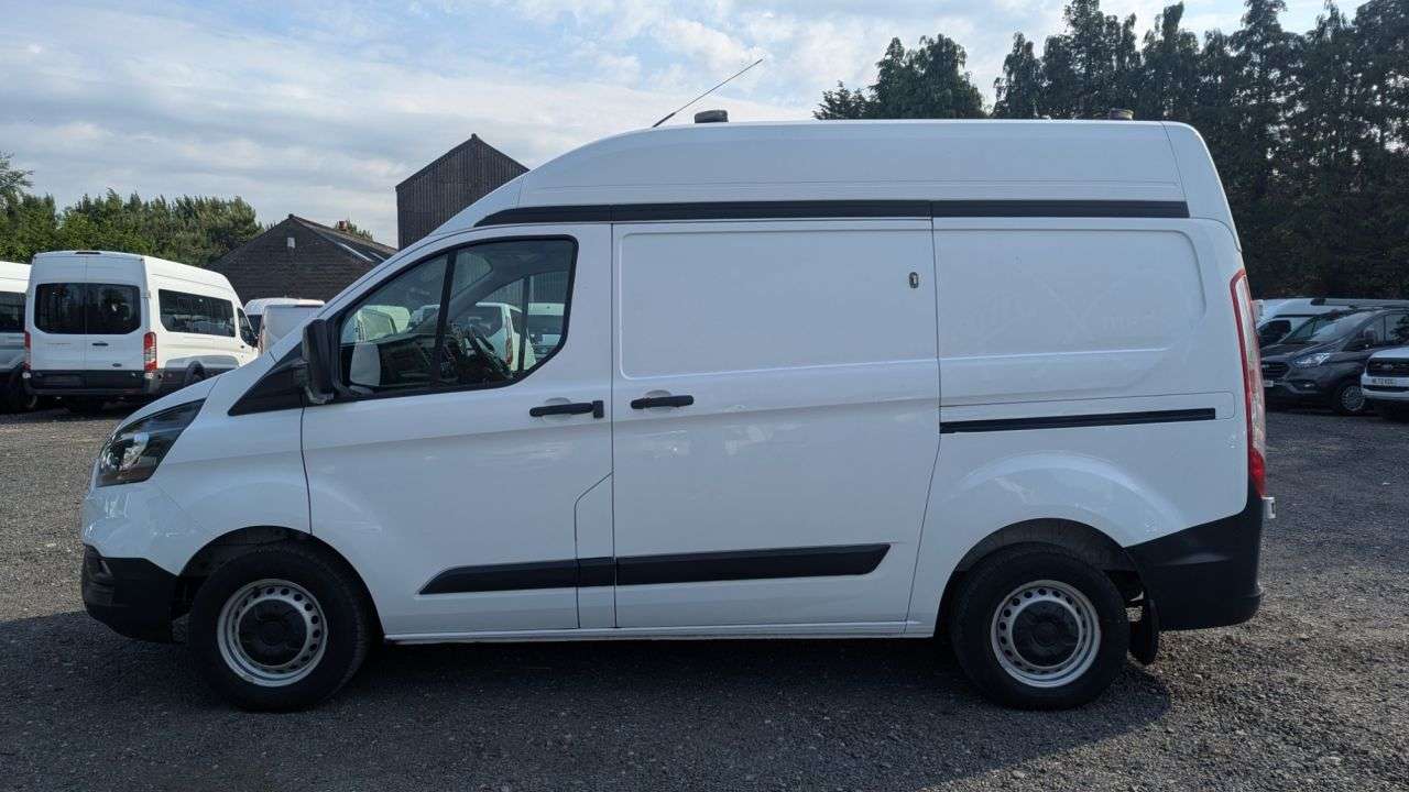 A 2019 FORD TRANSIT CUSTOM L1 H2 Leader Tdci High Roof With Air Conditioning, Parking Sensors, Limiter A 2019 FORD TRANSIT CUSTOM L1 H2 Leader Tdci High Roof With Air Conditioning, Parking Sensors, Limiter