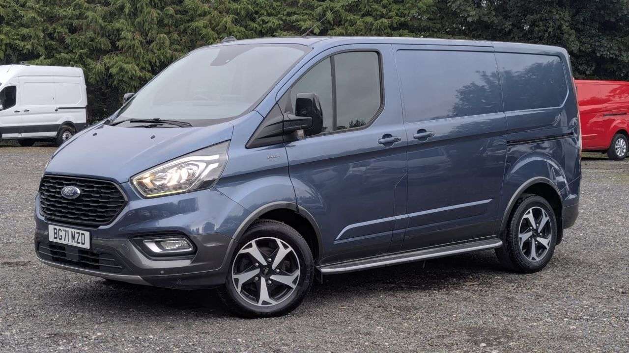 A 2021 FORD TRANSIT CUSTOM Active Limited L1 H1 Tdci 130 PS SWB 300 With Air Conditioning A 2021 FORD TRANSIT CUSTOM Active Limited L1 H1 Tdci 130 PS SWB 300 With Air Conditioning