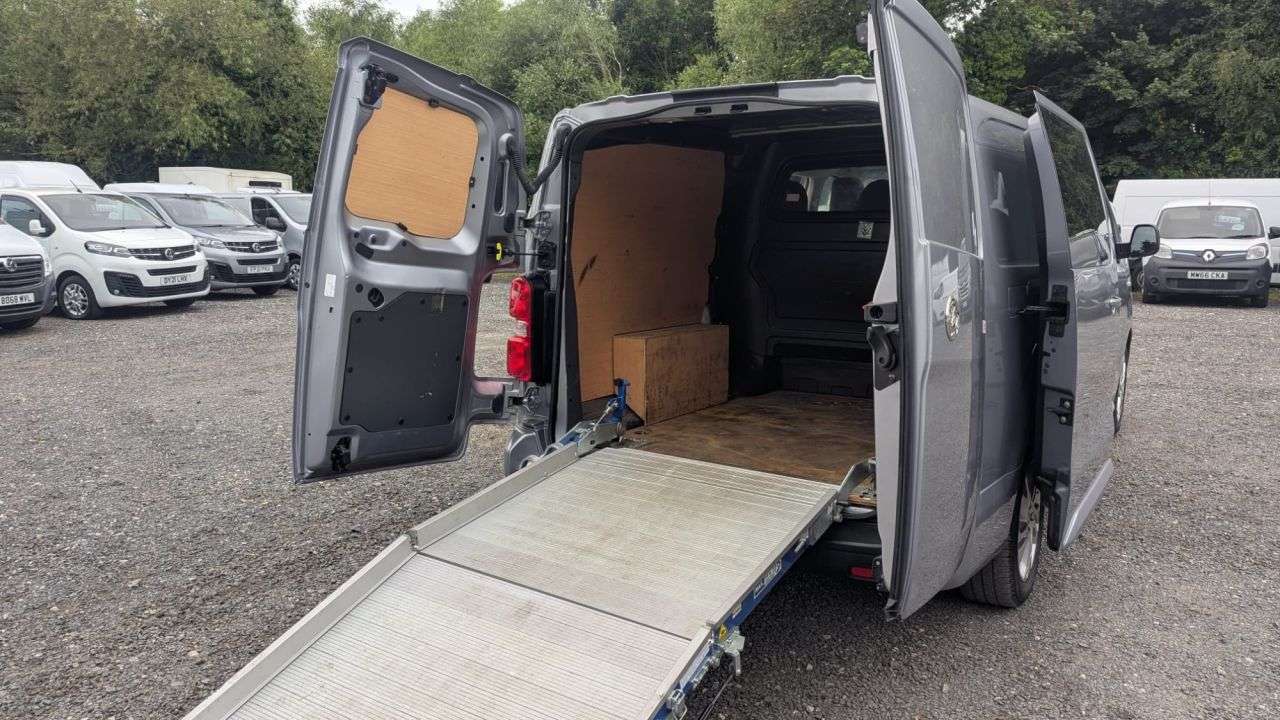 2022 VAUXHALL VIVARO 2022 VAUXHALL VIVARO