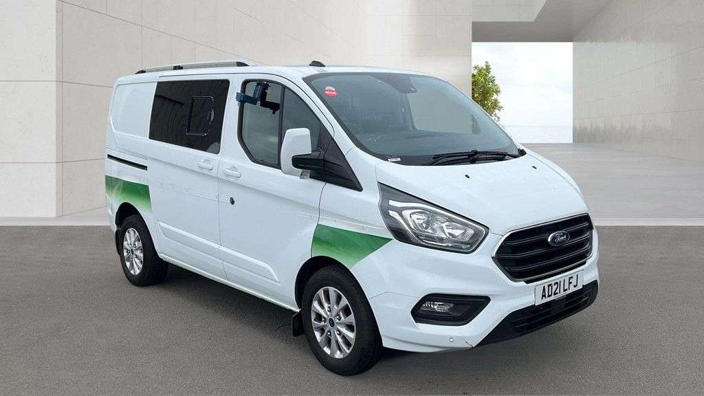A 2021 FORD TRANSIT CUSTOM Crewvan Double Cab Limited L1 H1 Tdci 130 PS SWB With Air Conditioning, Ele A 2021 FORD TRANSIT CUSTOM Crewvan Double Cab Limited L1 H1 Tdci 130 PS SWB With Air Conditioning, Ele