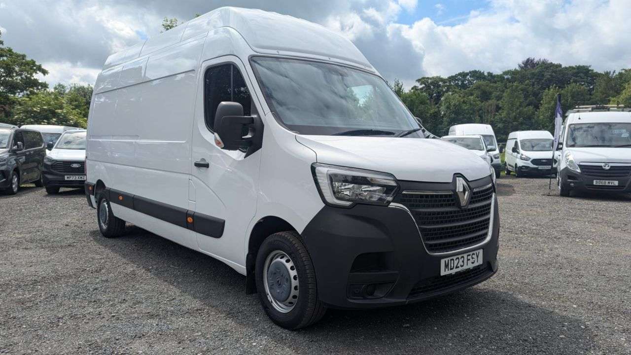 A 2023 RENAULT MASTER L3 H3 DCI 135 PS LWB Extra High Roof Business LH 35 With Air Conditioning, A 2023 RENAULT MASTER L3 H3 DCI 135 PS LWB Extra High Roof Business LH 35 With Air Conditioning,