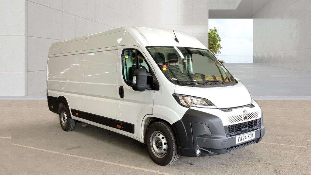 A 2024 CITROEN RELAY L4 H2 Enterprise Blu Hdi 140 PS Heavy XLWB High Roof With Air Conditioning, A 2024 CITROEN RELAY L4 H2 Enterprise Blu Hdi 140 PS Heavy XLWB High Roof With Air Conditioning,