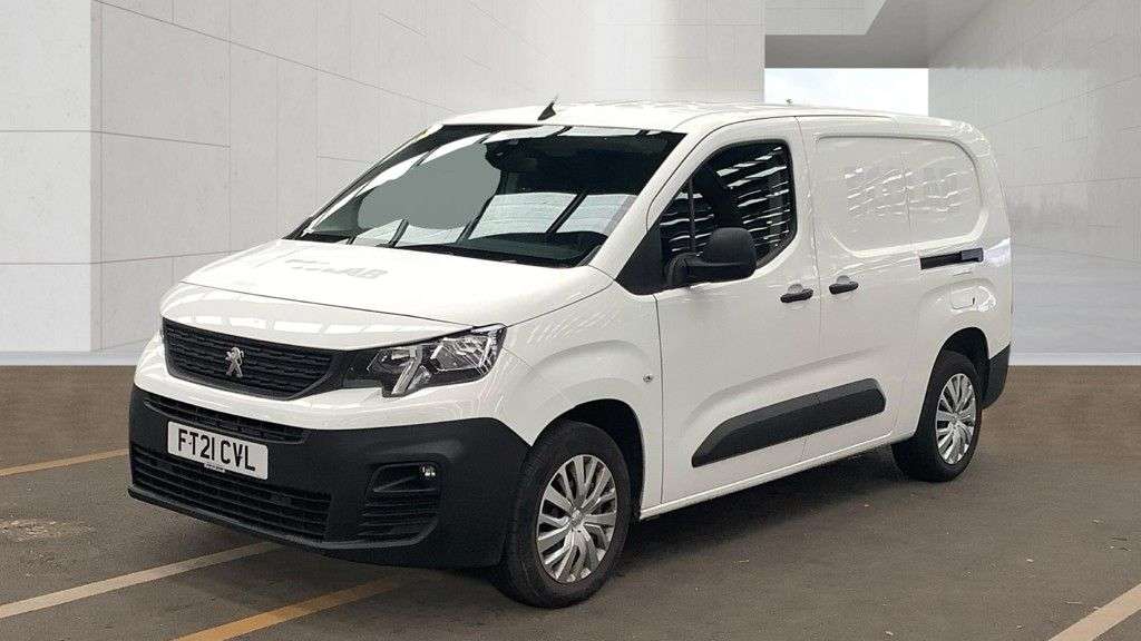 A 2021 PEUGEOT PARTNER Professional Long L2 100 PS Blue HDi 950 With Air Conidtioning, Electric Pa A 2021 PEUGEOT PARTNER Professional Long L2 100 PS Blue HDi 950 With Air Conidtioning, Electric Pa